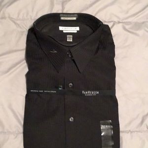 Van Heusen dress shirt
